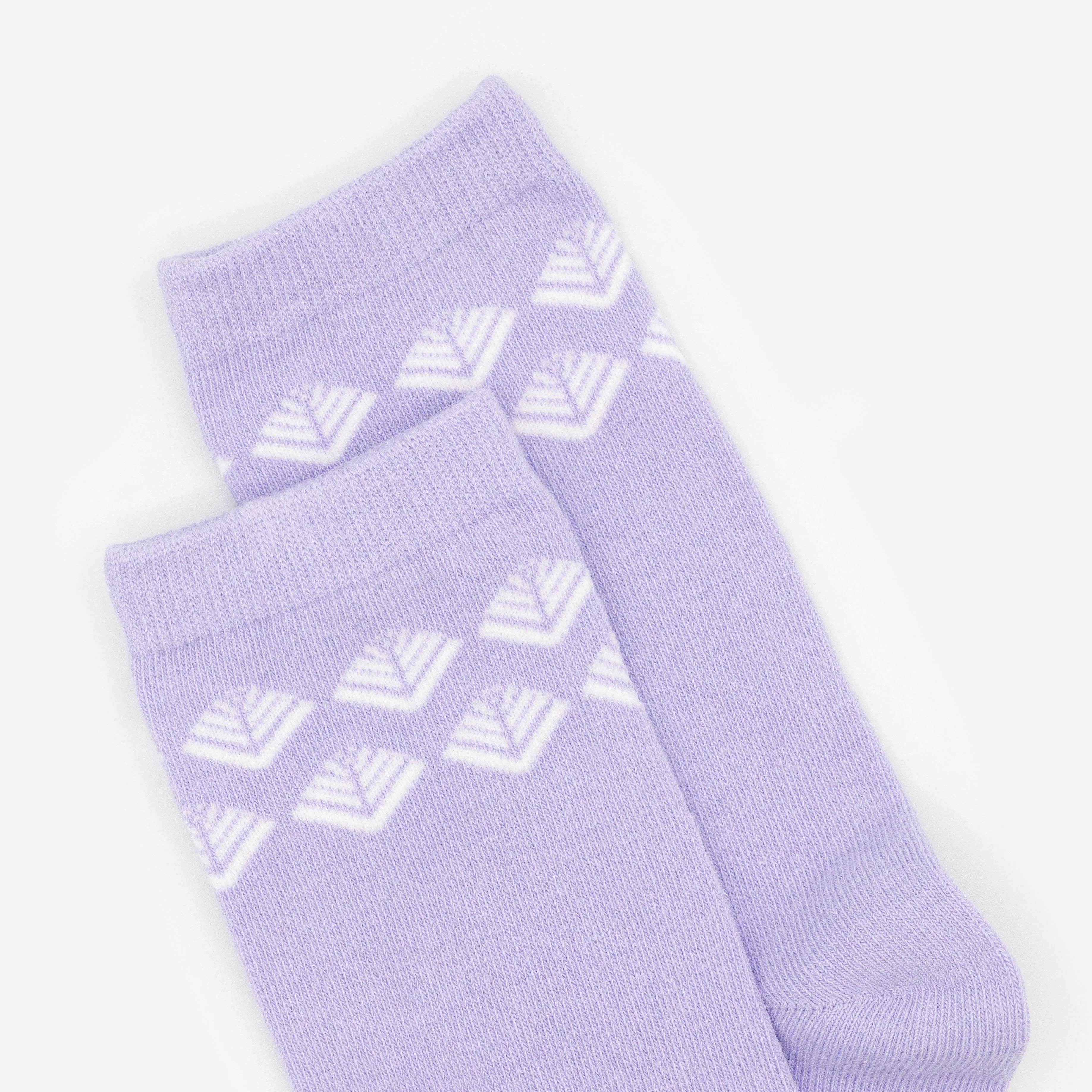 Chaussettes lilas à motifs géométriques blancs - Image 2