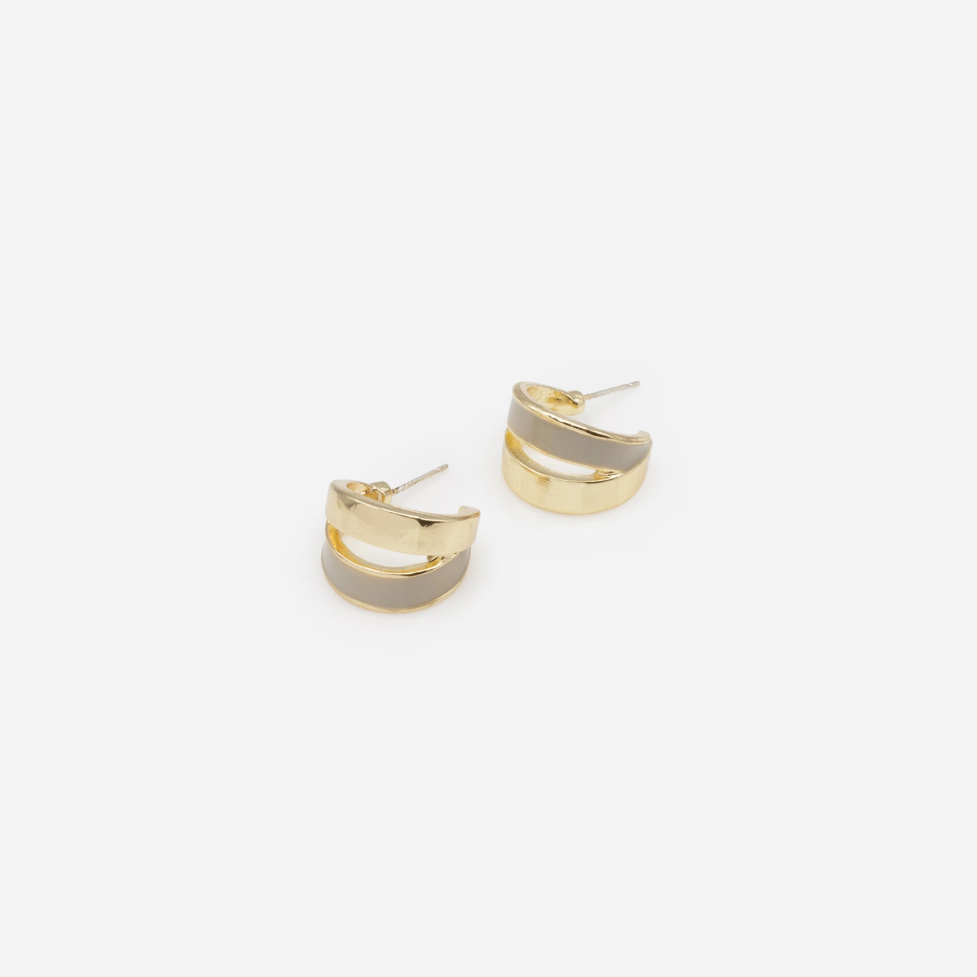Boucles d'oreilles anneaux divisés beiges et dorés - Image 2
