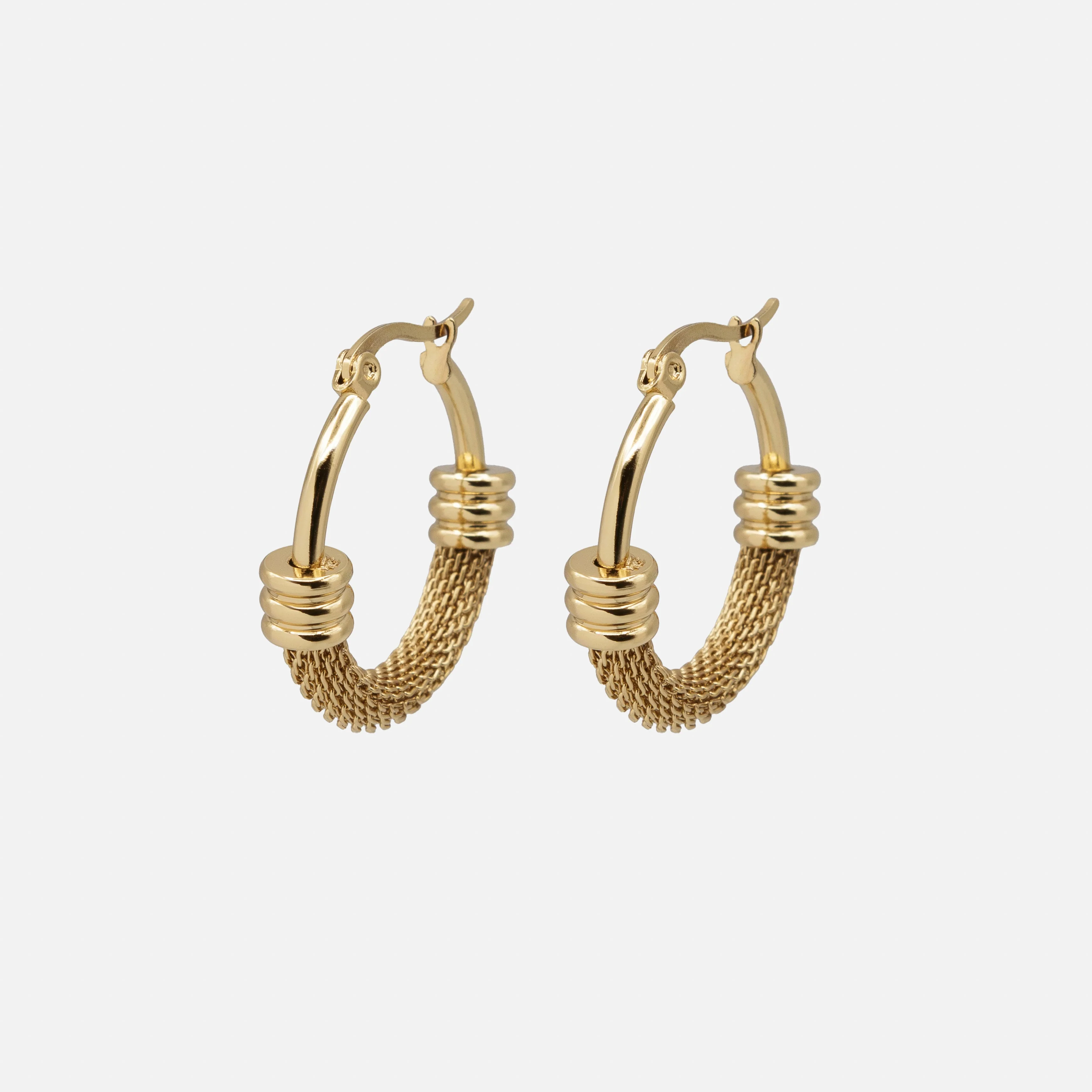 Boucles d'oreilles anneaux dorés à demi texturés