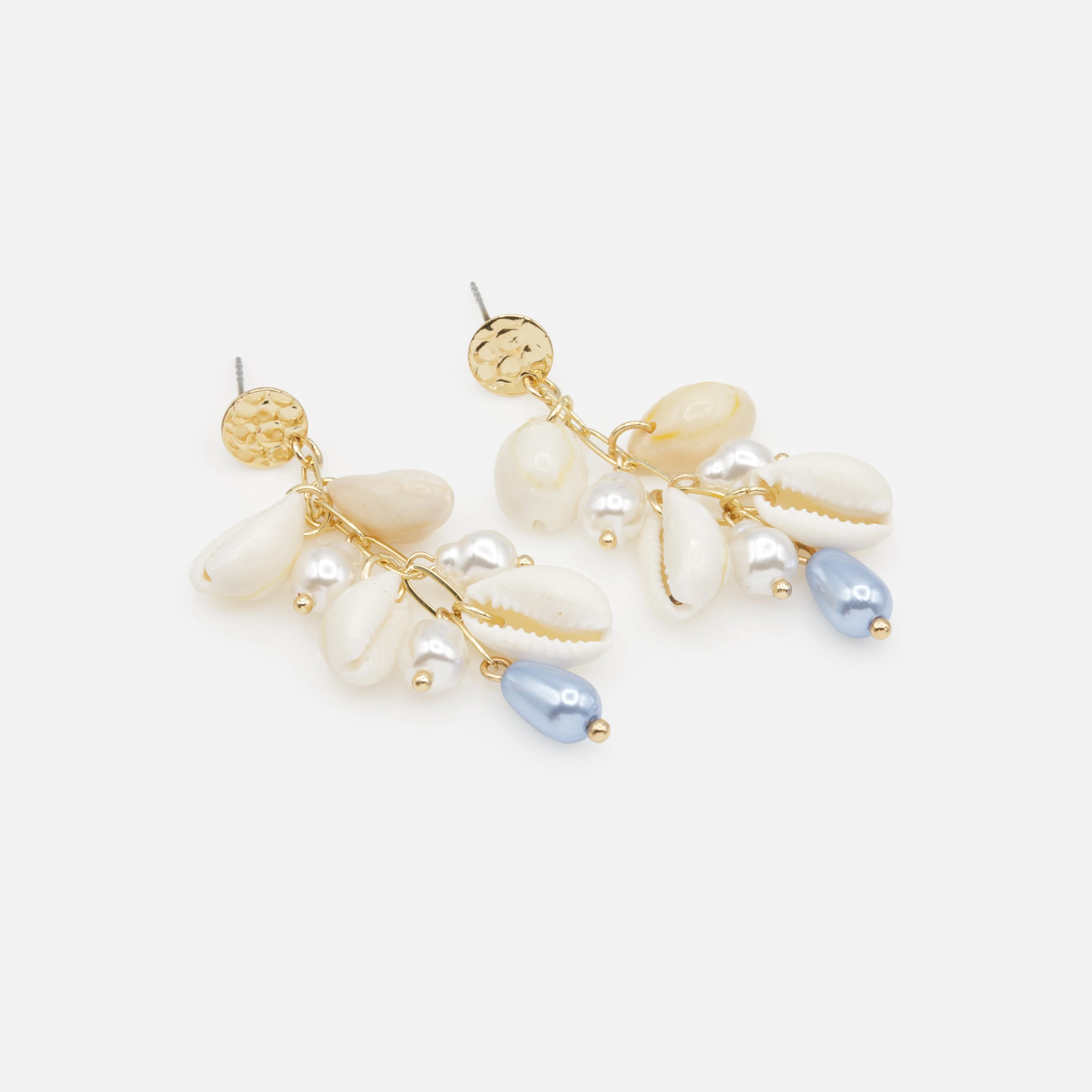 Boucles d'oreilles longues dorées perles et coquillages - Image 2