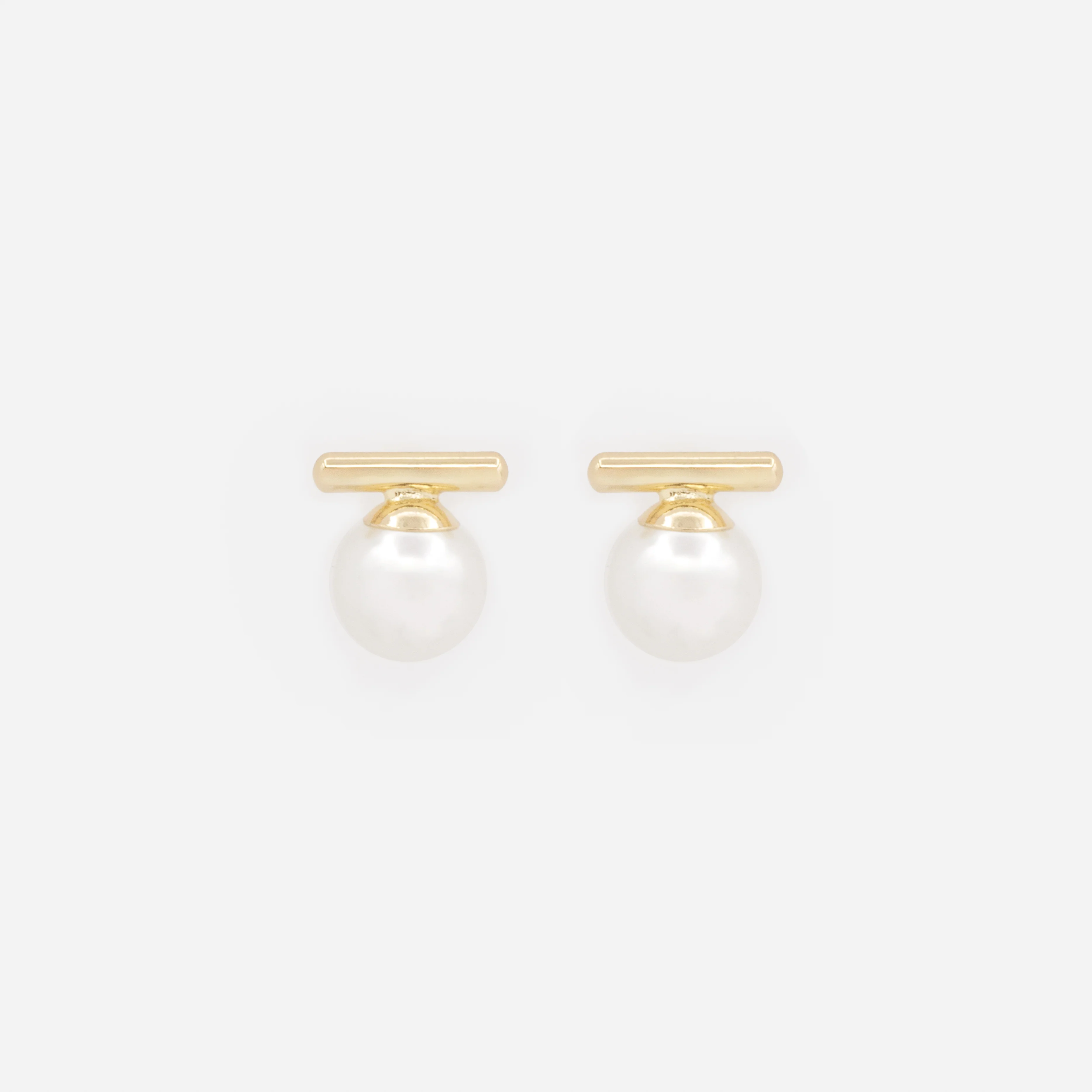 Boucles d'oreilles perles 10 mm sur poutre dorée