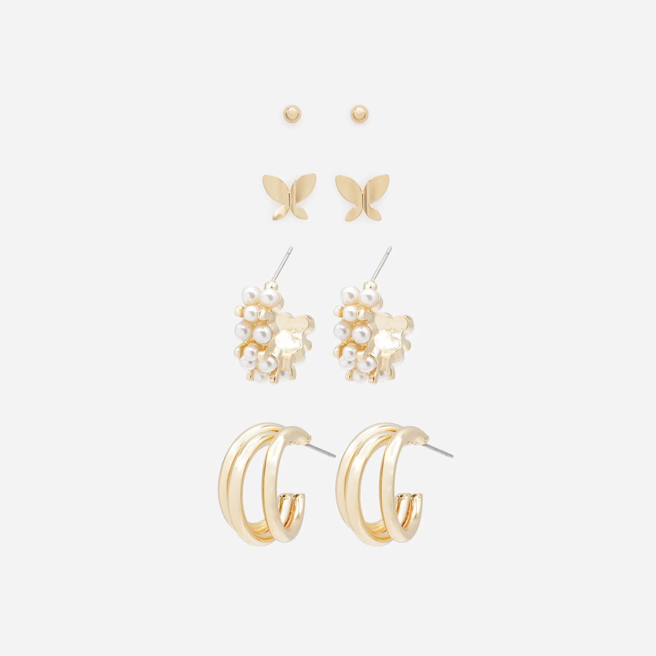 Quatuor de boucles d'oreilles dorées perles et papillons