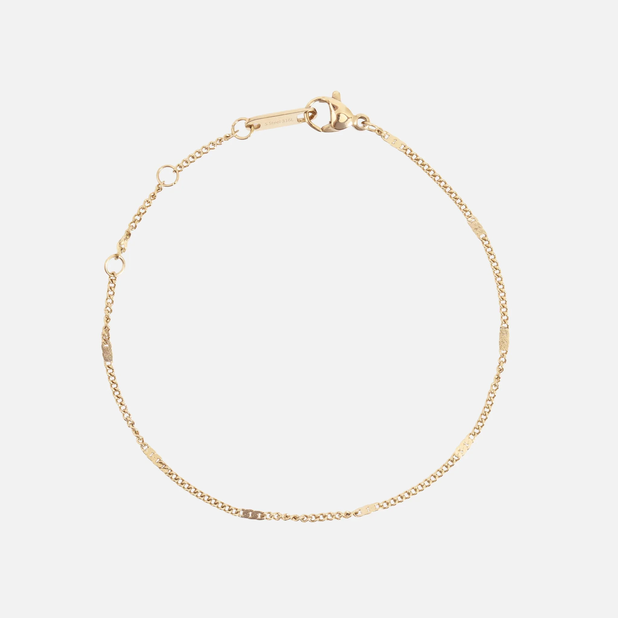 Bracelet doré insertions plates en acier inoxydable