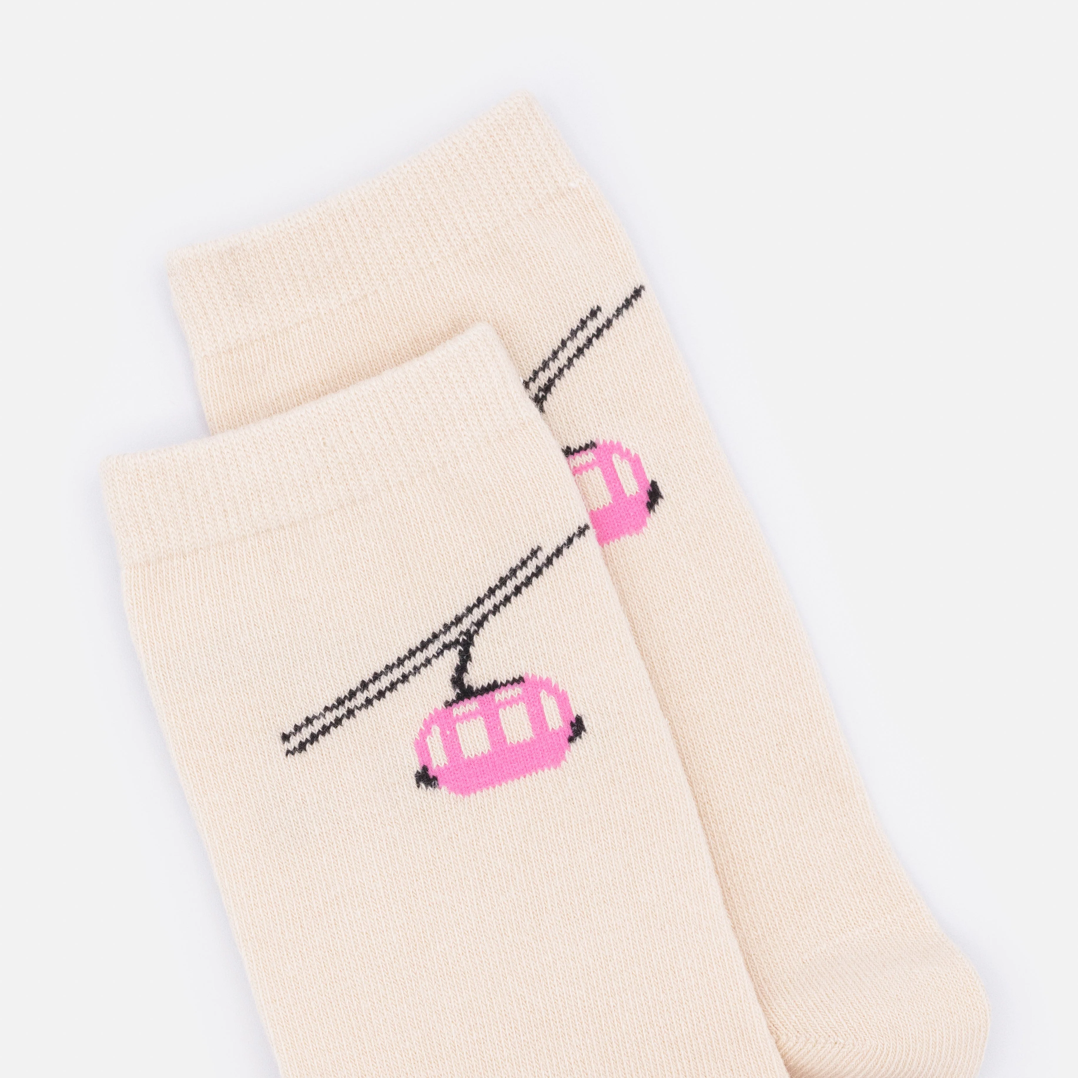 Chaussettes beige & rose motif téléphérique - Image 2