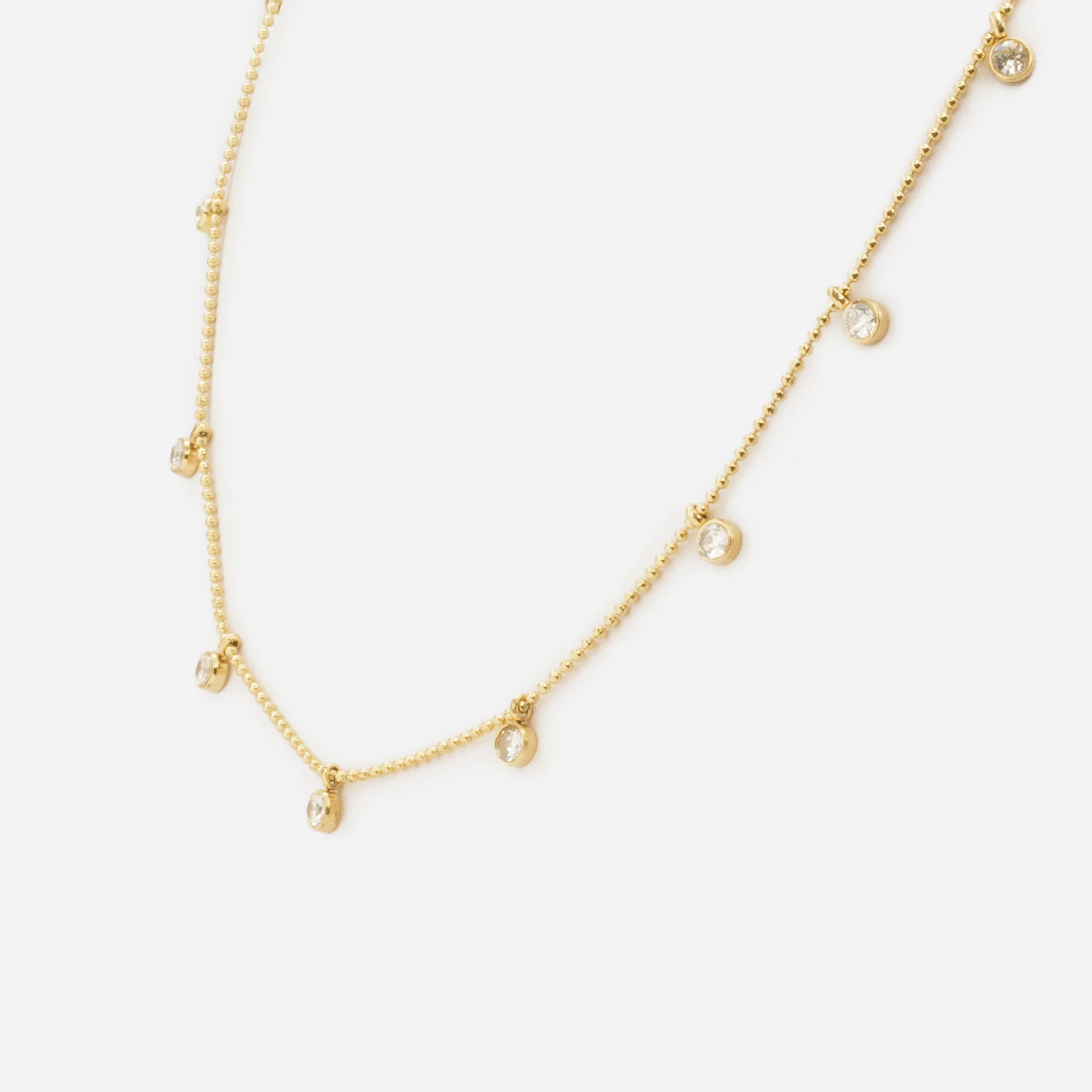 Collier doré avec breloques de zircons cubiques en acier inoxydable - Image 2