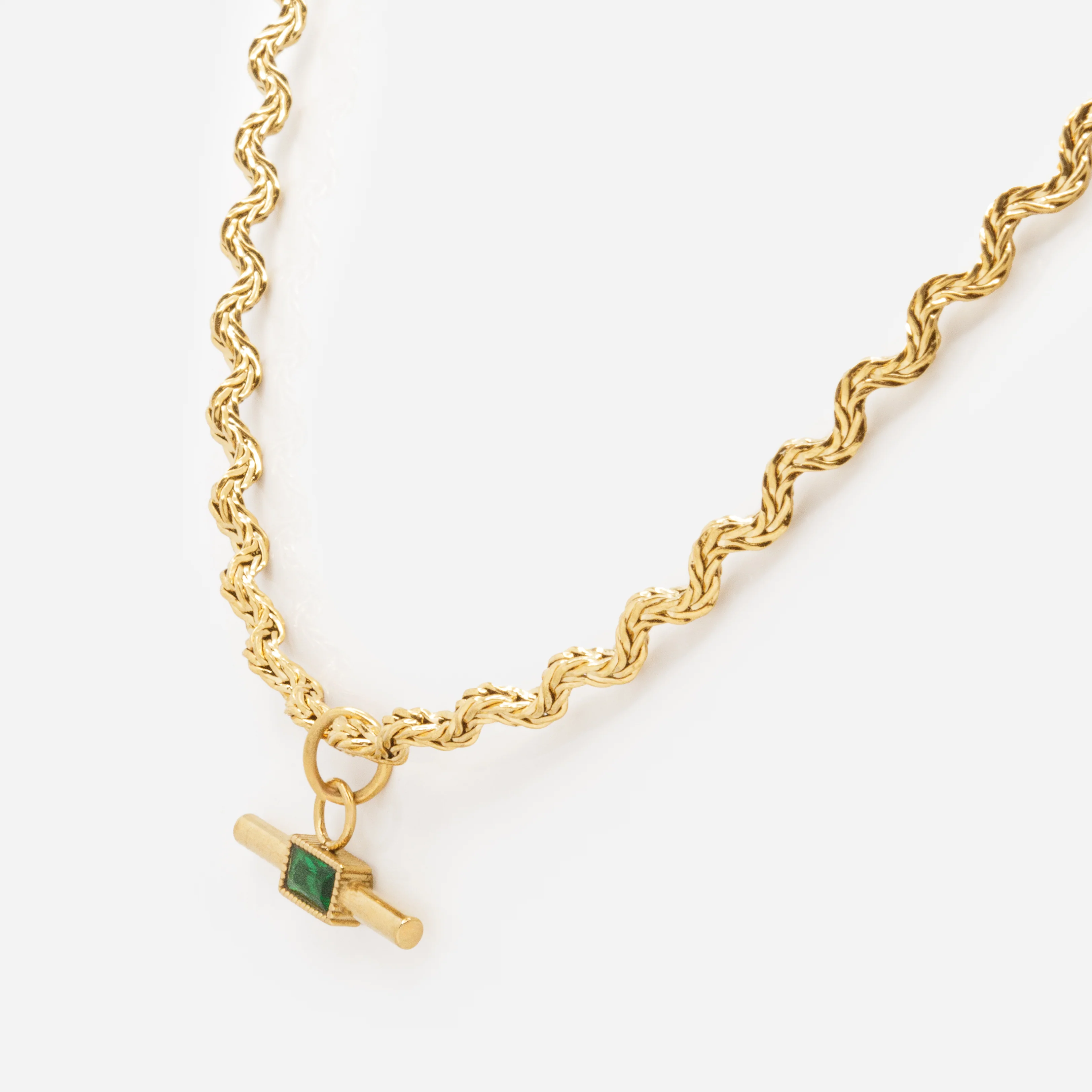 Ensemble collier et boucles d'oreilles dorés avec pierres émeraude en acier inoxydable - Image 3