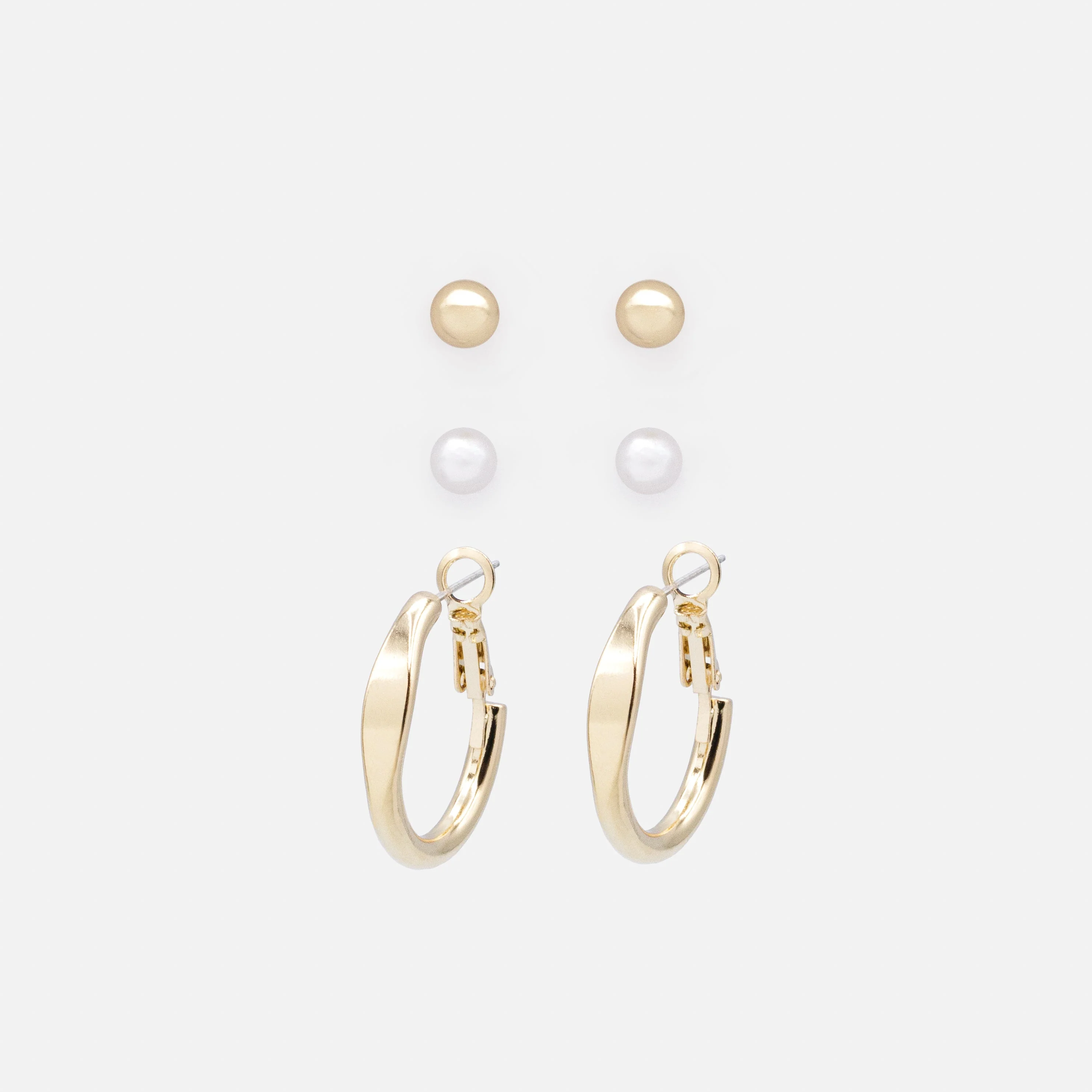 Ensemble de boucles d'oreilles dorées & perles