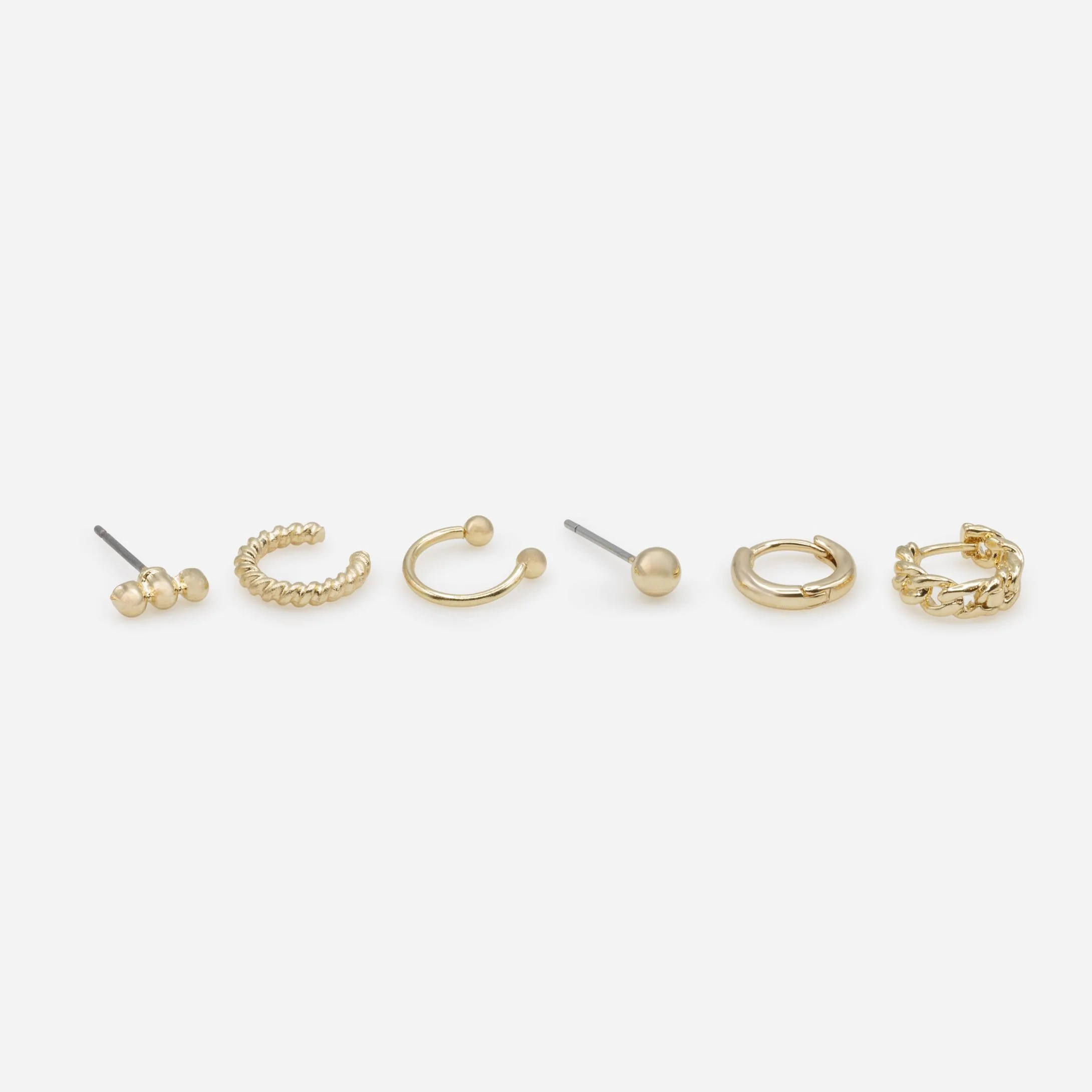 Ensemble de quatre boucles d'oreilles et de deux manchettes dorées - Image 2