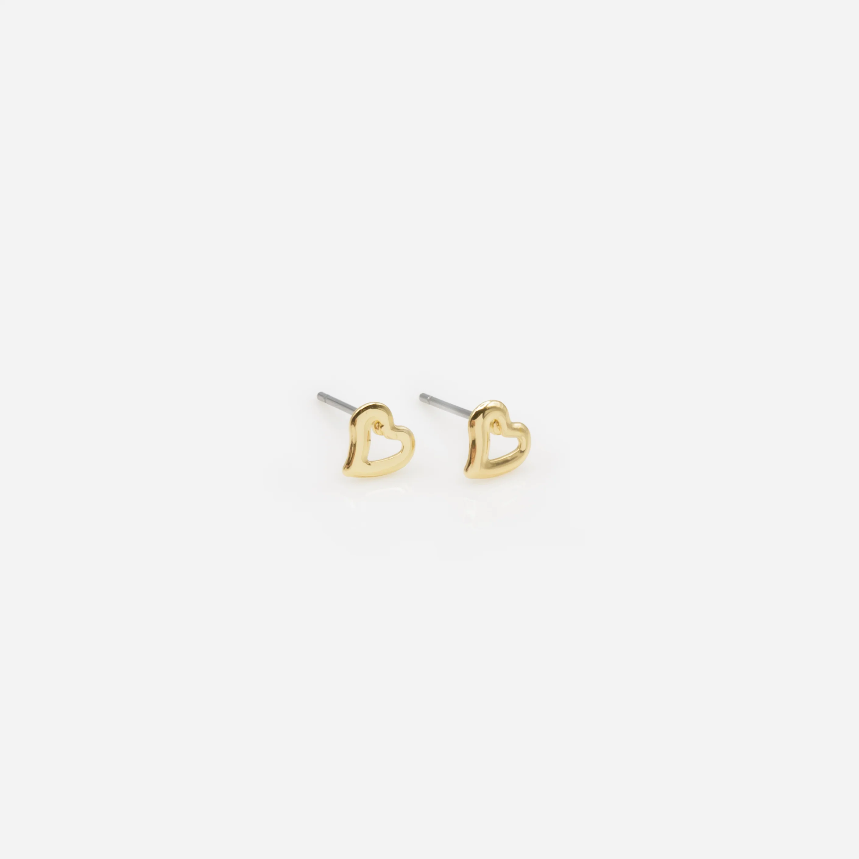Trio de boucles d'oreilles fixes dorées coeurs et pétales - Image 3