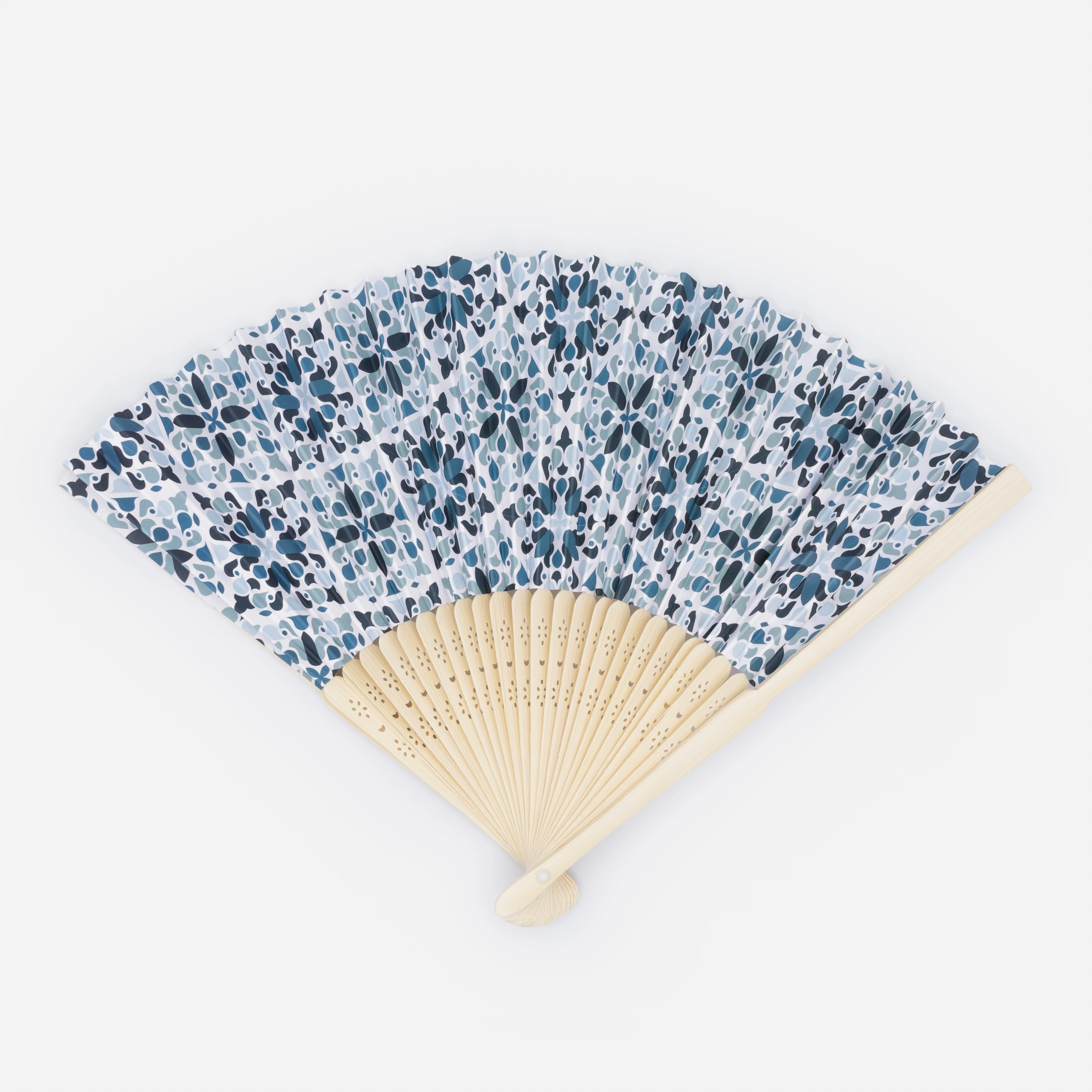Éventail de papier à motifs sarcelle et turquoise