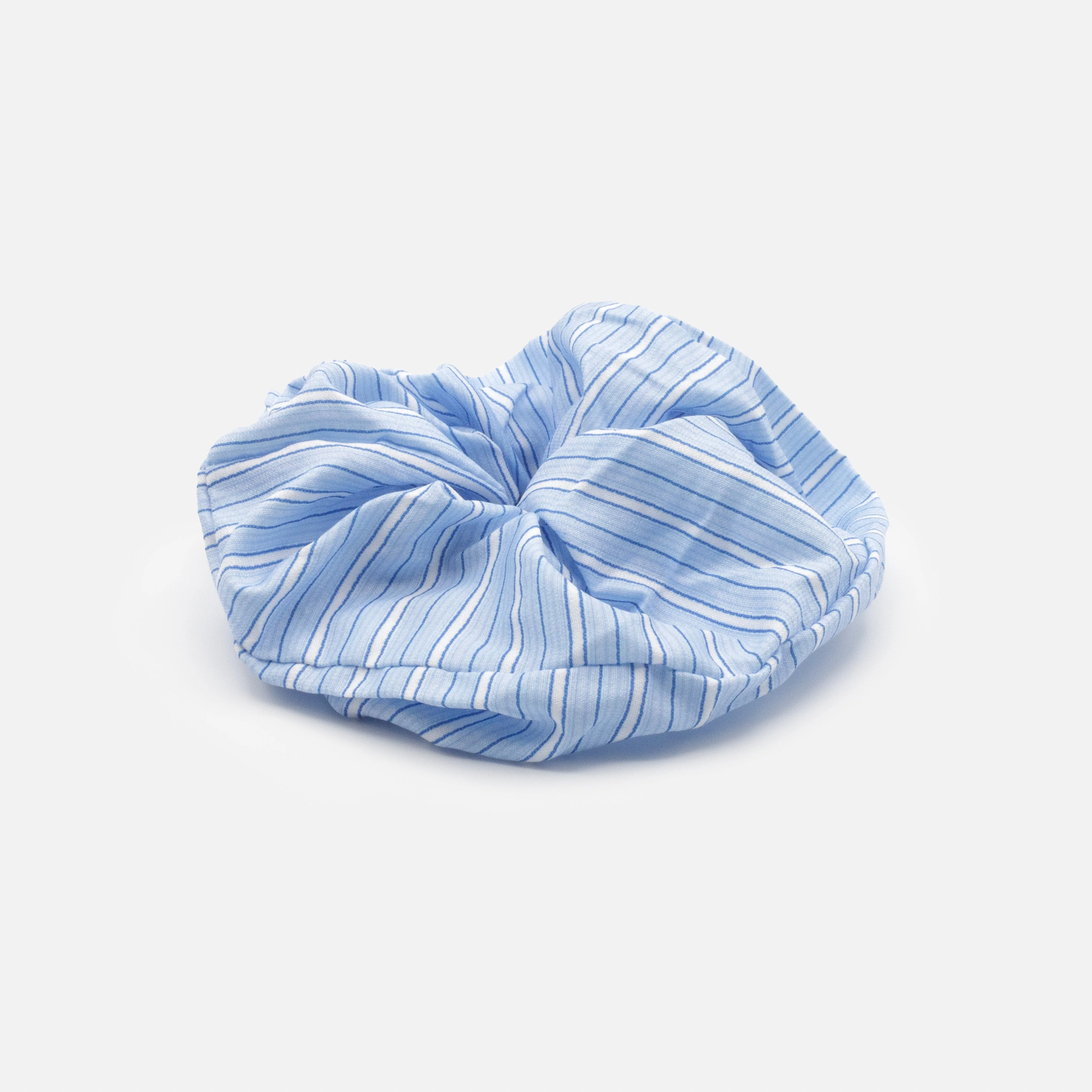 Grand chouchou à rayures bleues & blanches