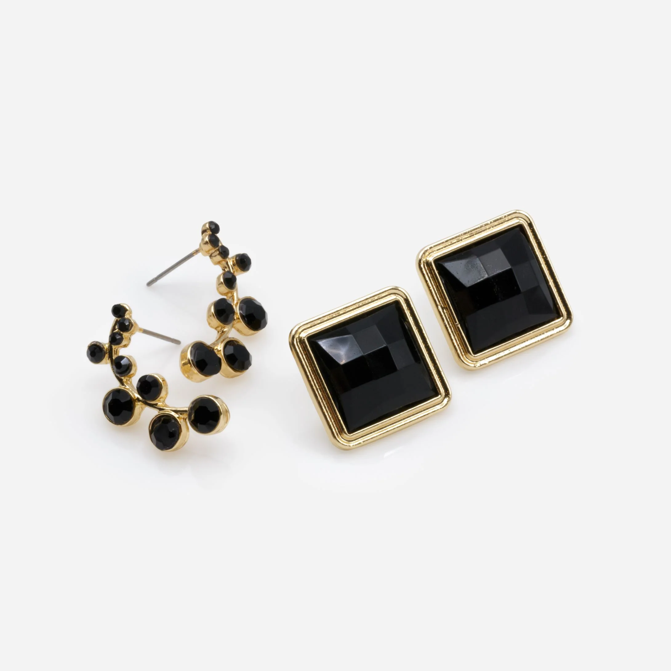 Duo de boucles d'oreilles dorées et noires texturées - Image 2