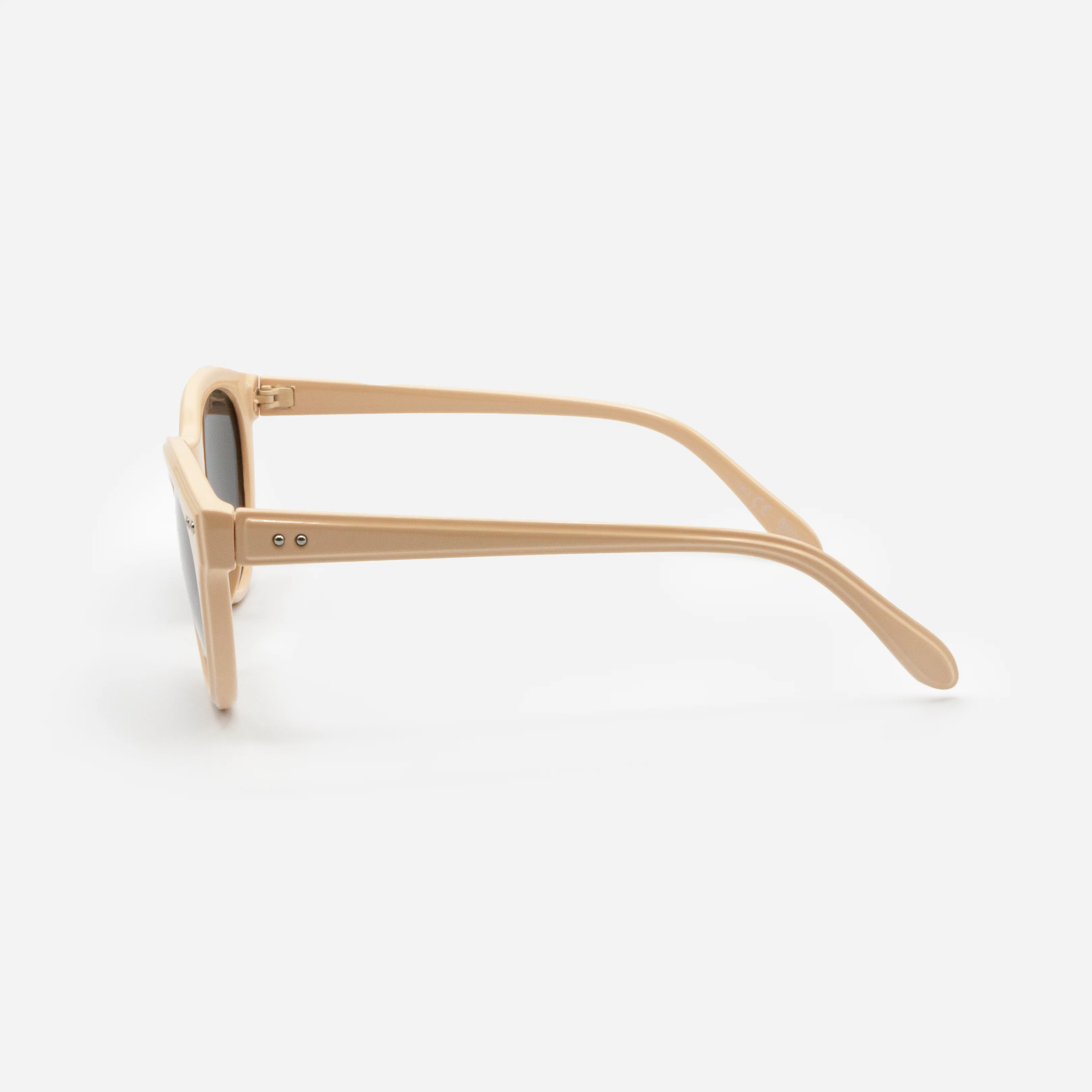 Lunettes de soleil beiges avec verres noirs - Image 2