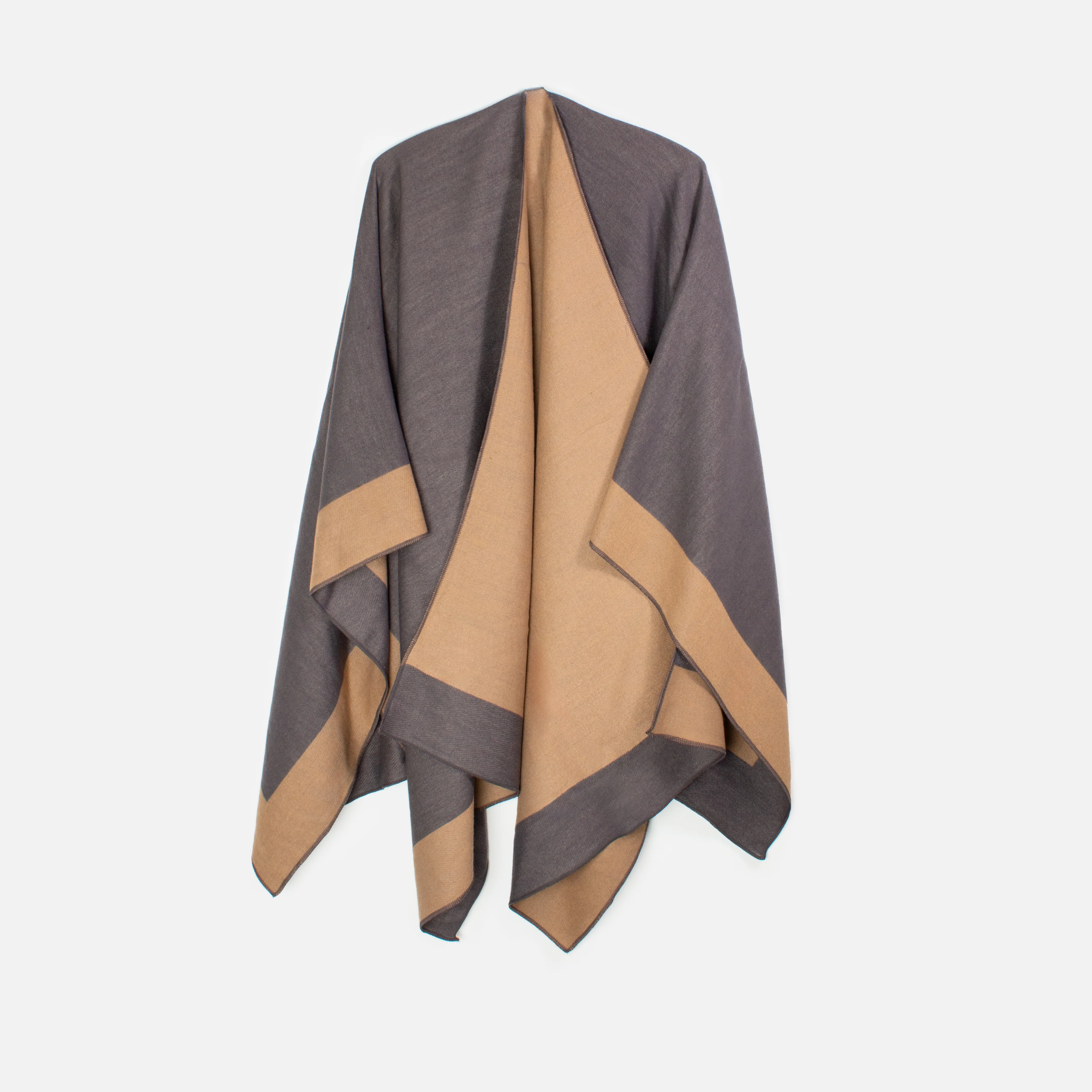 Poncho gris