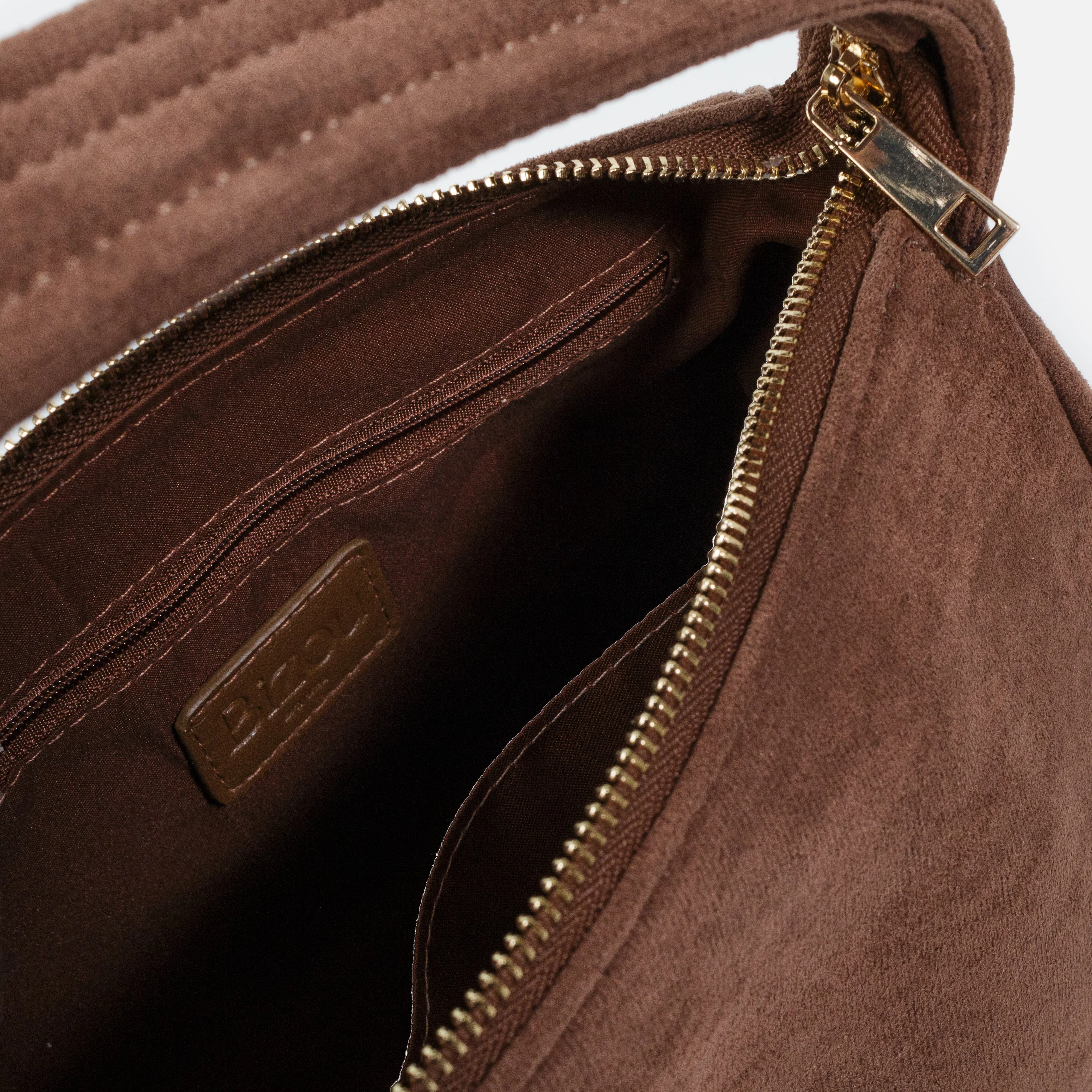 Sac à main brun pâle en effet suède - Image 3