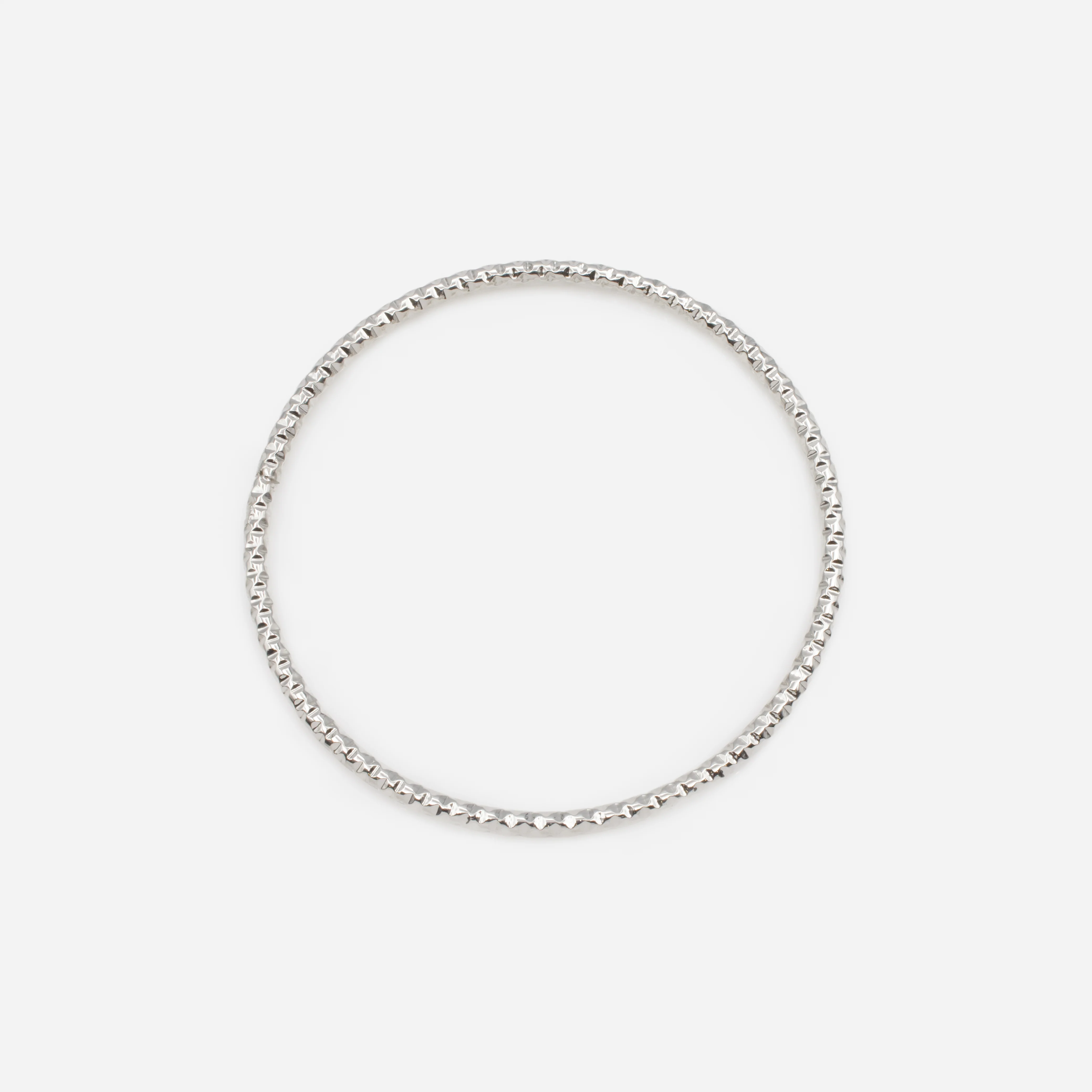 Trio de bracelets rigides texturés 3 tons - Image 3